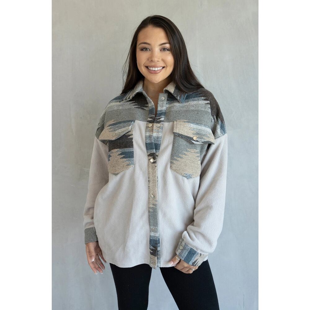 J&C Aztec Contrast Print Trim Knit Shacket w/ Front Pockets S/M - Picture 1 of 4